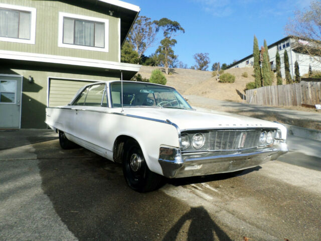 Chrysler Newport 1965 image number 7