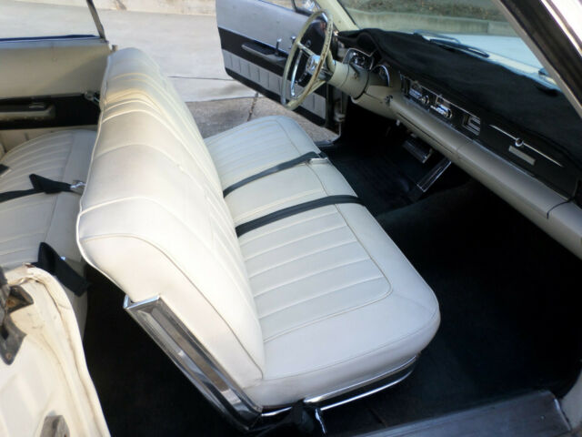 Chrysler Newport 1965 image number 9