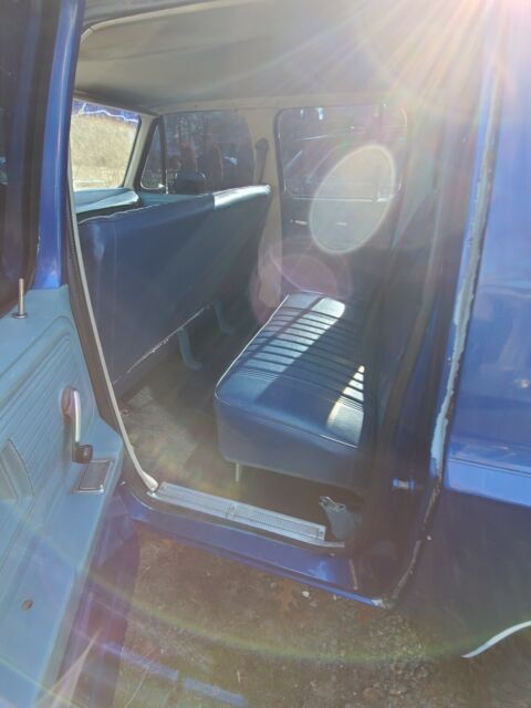 Chevrolet Suburban 1978 image number 6