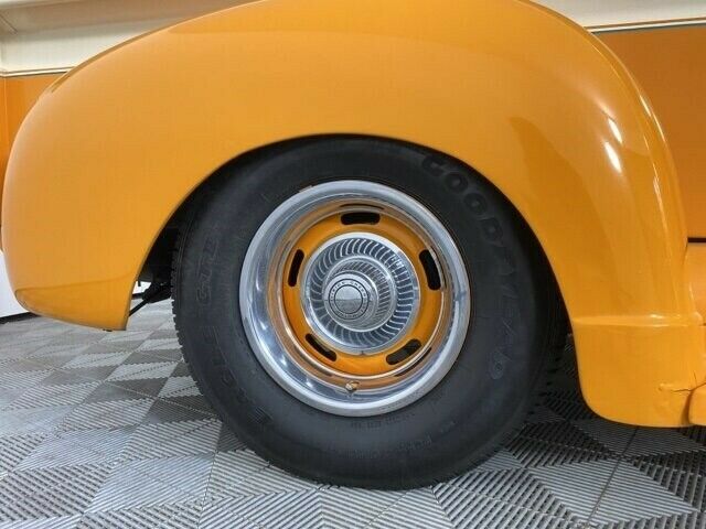 Replica/Kit Makes Custom Pick Up 1949 image number 2