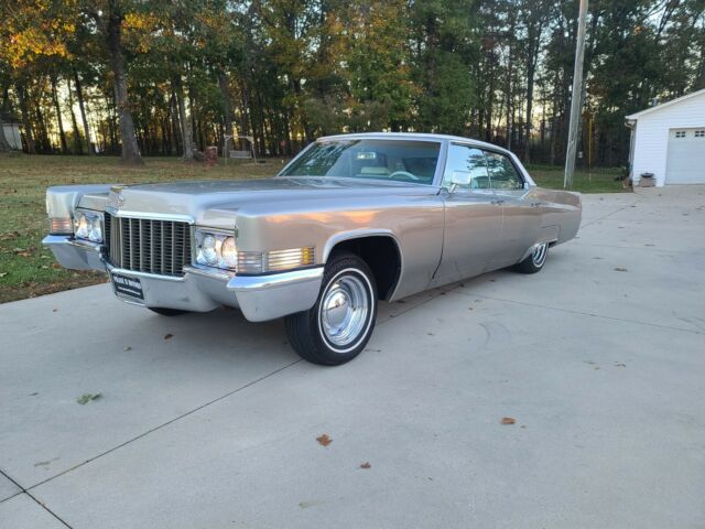 Cadillac DeVille 1970 image number 29