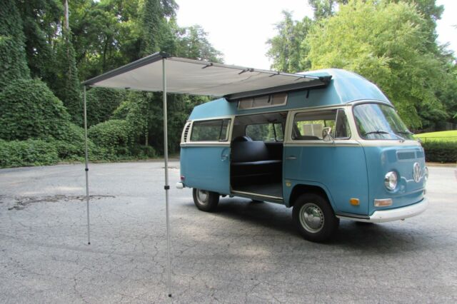 Volkswagen Bus/Vanagon 1971 image number 23