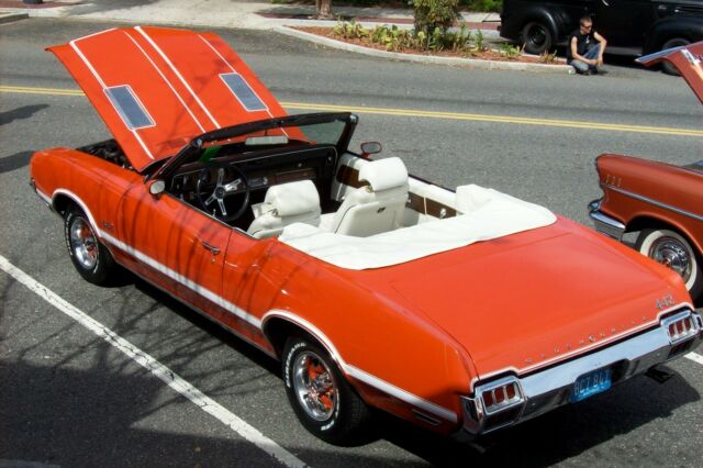 Oldsmobile Cutlass 1972 image number 21