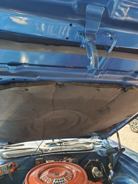 Plymouth Road Runner 1972 image number 33