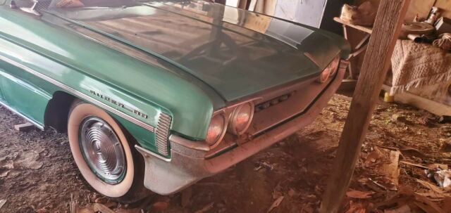 Oldsmobile Super 88 1961 image number 3