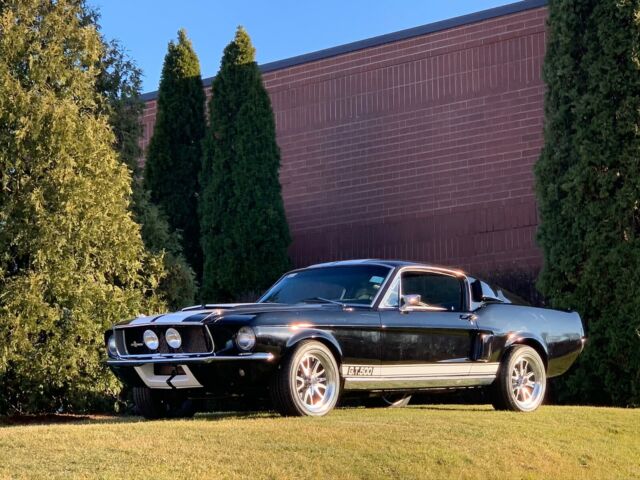Ford Mustang 1967 image number 16
