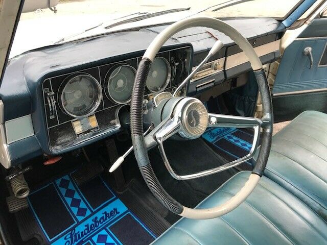 Studebaker Cruiser 1964 image number 19