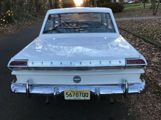 Studebaker Cruiser 1964 image number 27