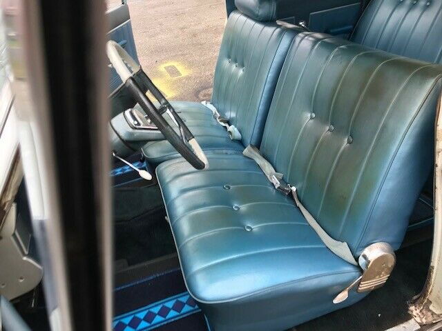 Studebaker Cruiser 1964 image number 40