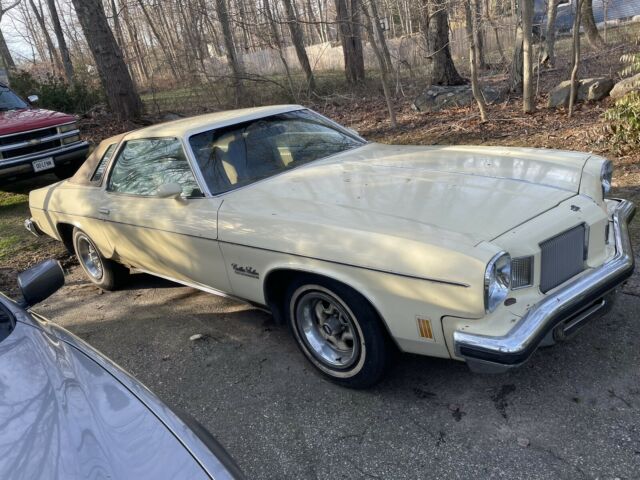 Oldsmobile Cutlass 1974 image number 33