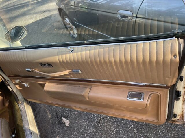 Oldsmobile Cutlass 1974 image number 37