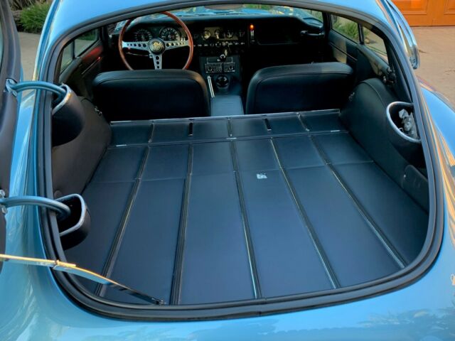 Jaguar E-Type 1966 image number 38