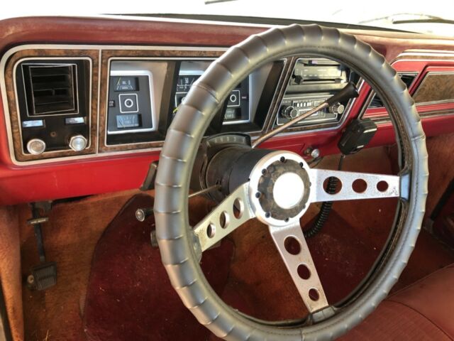Ford F-150 1979 image number 2