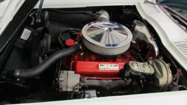 Chevrolet Corvette 1966 image number 42