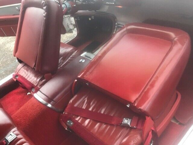 Ford Thunderbird 1961 image number 42
