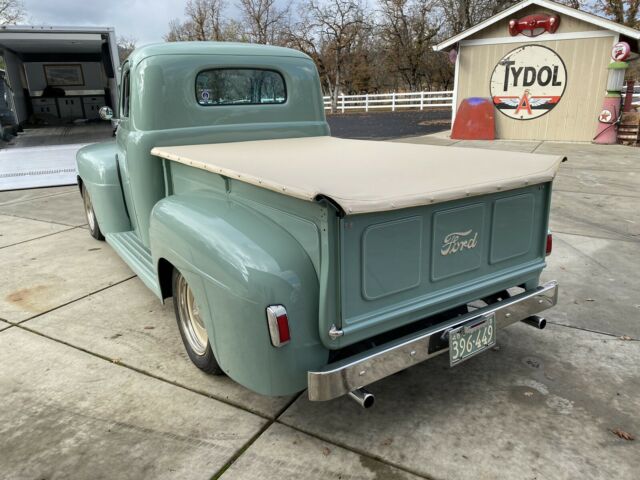 Ford F1 1950 image number 7