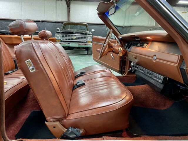 Plymouth Road Runner 1970 image number 15