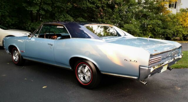 Pontiac GTO 1966 image number 1
