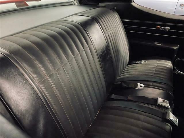 Pontiac GTO 1970 image number 11