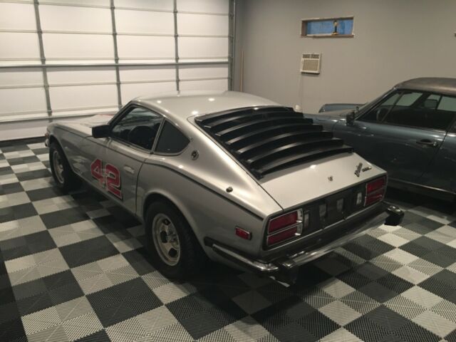 Datsun Z-Series 1974 image number 10