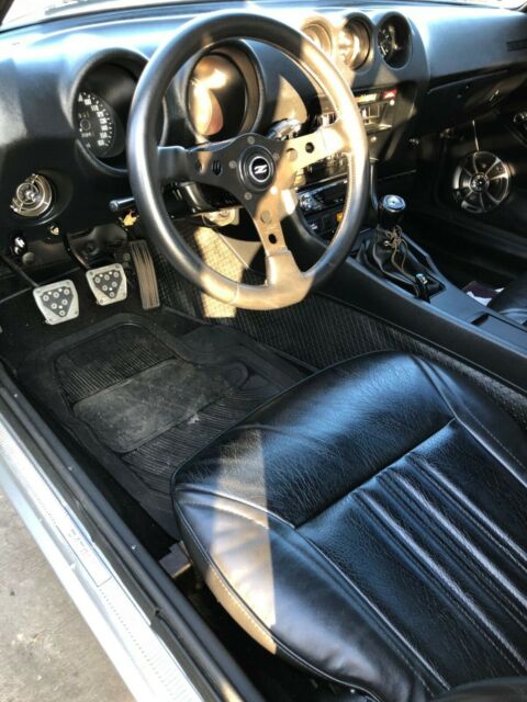 Datsun Z-Series 1974 image number 7