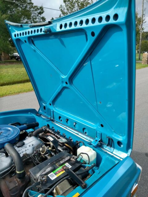 Mazda B-Series 1973 image number 10