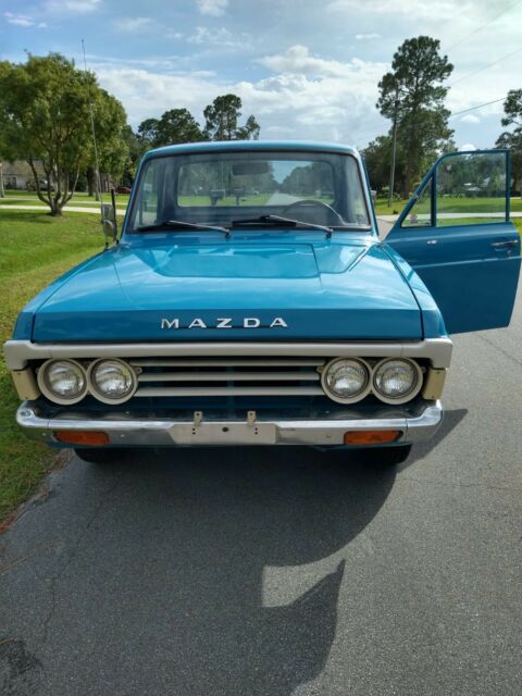 Mazda B-Series 1973 image number 7