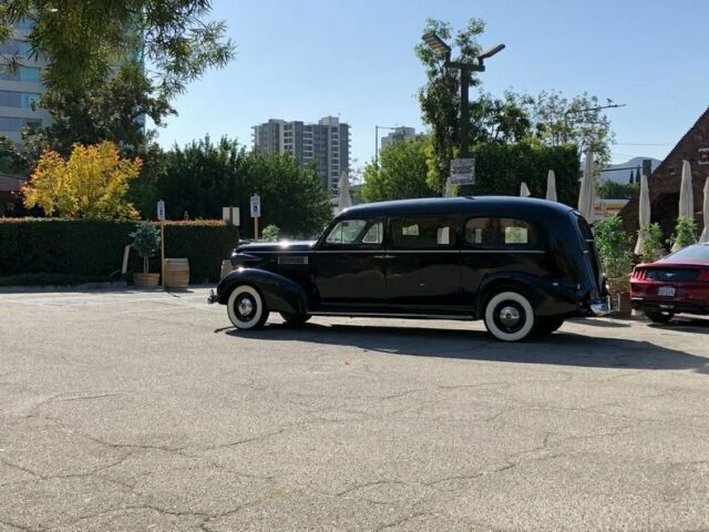 Cadillac Lasalle Hearse 1939 image number 33