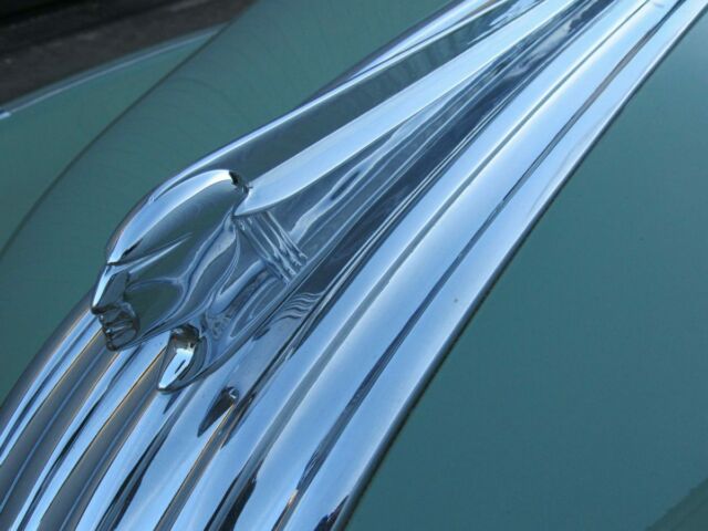 Pontiac Streamliner 1947 image number 32