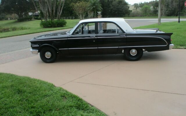 Mercury Comet 1963 image number 24