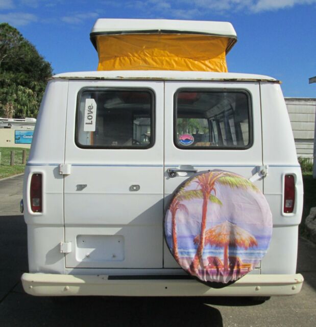 Ford E-Series Van 1969 image number 24