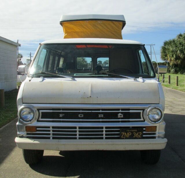 Ford E-Series Van 1969 image number 28