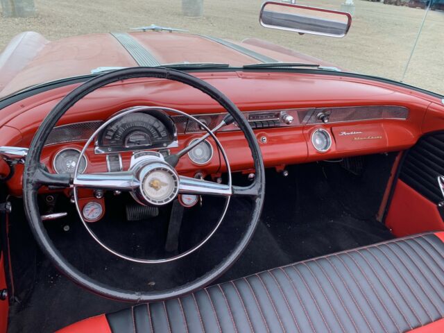 Pontiac Star Chief 1955 image number 15
