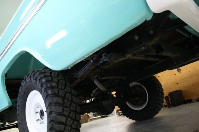 Chevrolet C-10 1965 image number 45