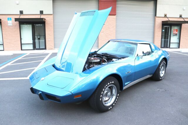 Chevrolet Corvette 1976 image number 40