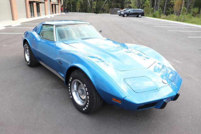 Chevrolet Corvette 1976 image number 5