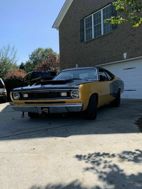 Plymouth Duster 1971 image number 2