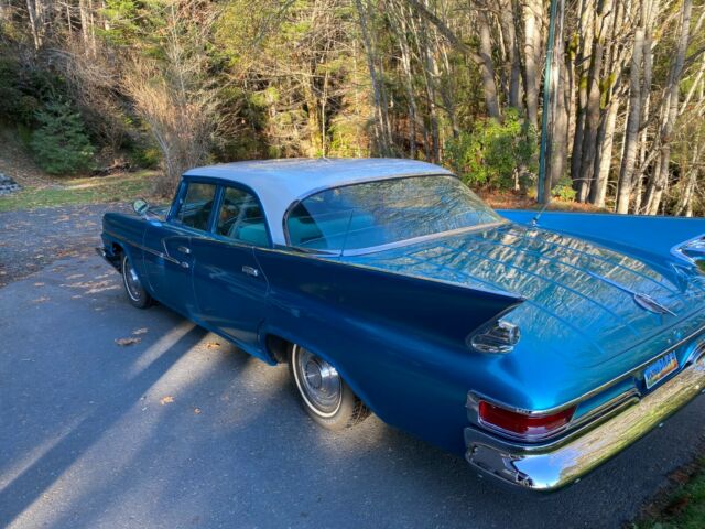 Chrysler Newport 1961 image number 4