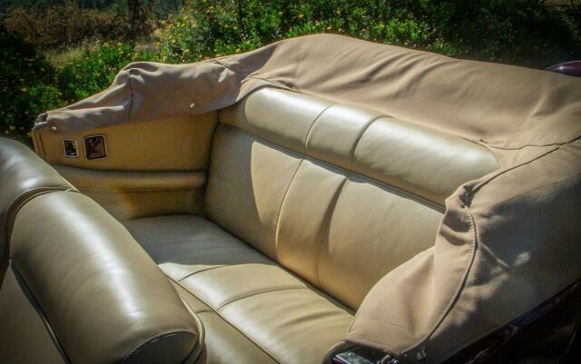 Lincoln Continental 1948 image number 2
