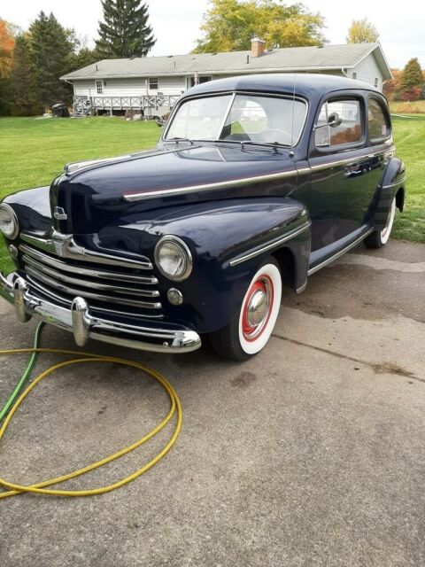 Ford Mustang 1947 image number 0