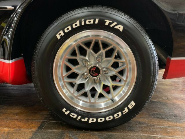 Pontiac Trans Am 1978 image number 19