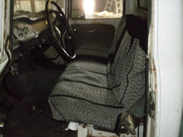 International Harvester 1300C 1964 image number 13