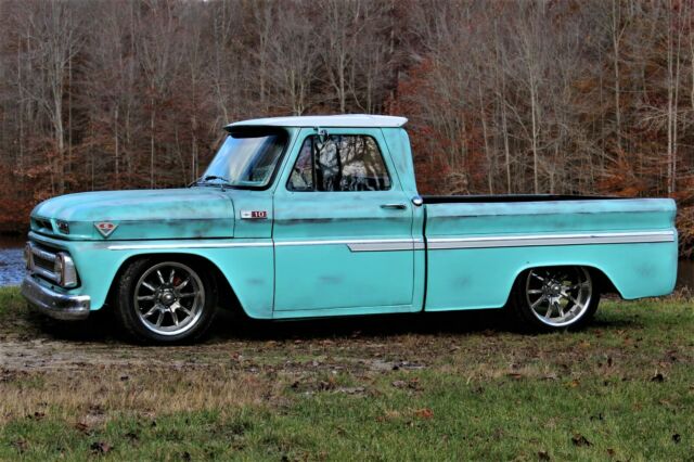 Chevrolet C-10 1965 image number 1