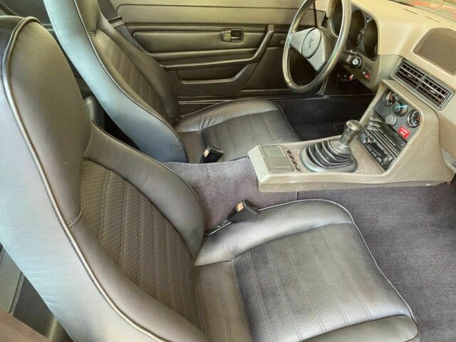 Porsche 924 1977 image number 33