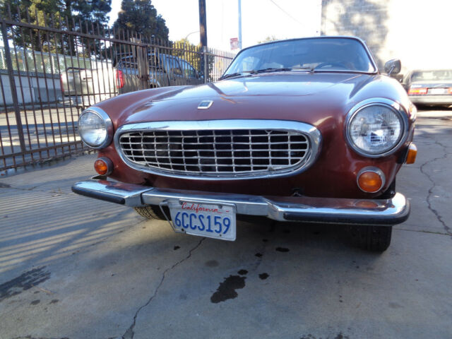Volvo P1800 1972 image number 35