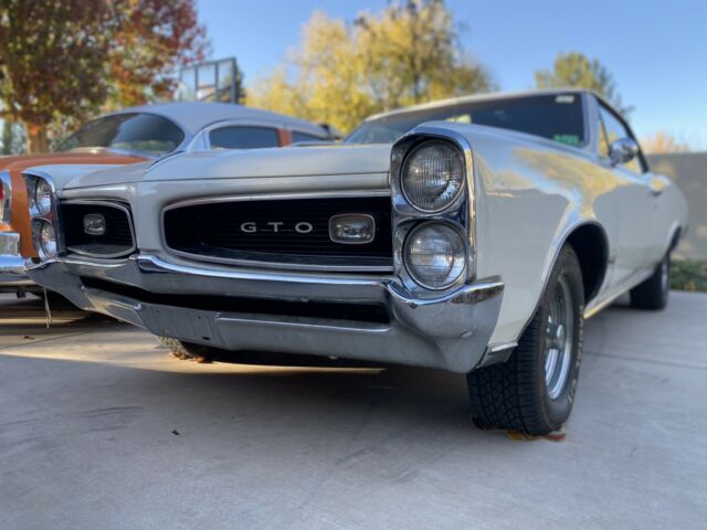Pontiac GTO 1966 image number 0