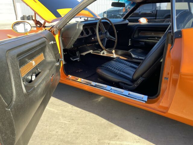 Dodge Challenger 1970 image number 13