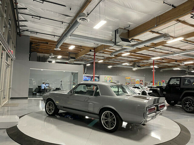 Ford Mustang 1967 image number 24