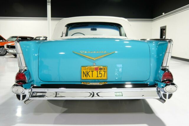 Chevrolet Bel Air/150/210 1957 image number 2