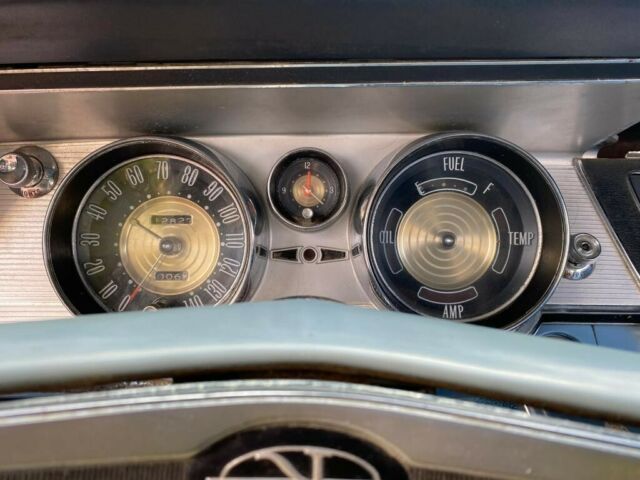 Buick Riviera 1964 image number 6